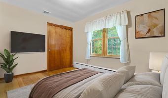 104 Benz St, Ansonia, CT 06401