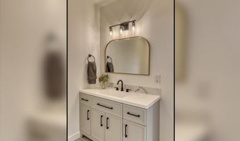 1837 E YELLOW PINE Ave, Athol, ID 83801