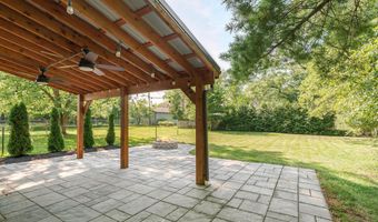 163 Garden Rd, Columbus, OH 43214