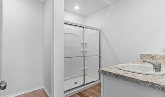 102 Powder River Dr, Beebe, AR 72012
