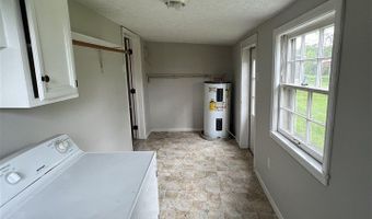 3734 Macedonia Rd, Adolphus, KY 42120