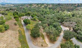 2557 Live Oak Park Rd, Fallbrook, CA 92028
