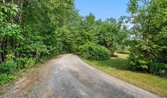 32 Rapha Pl, Augusta, ME 04330