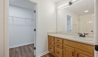 1412 Bridgewater Pl, Athens, AL 35611