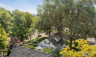 1922 Everett, Caldwell, ID 83605
