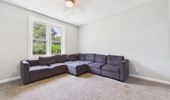 1124 E 10th St, Anderson, IN 46012