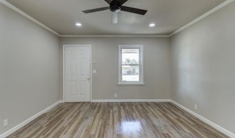 1010 13th St, Abernathy, TX 79311