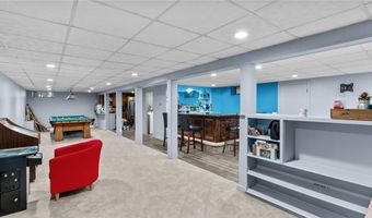 56 Scituate Ave, Cranston, RI 02921