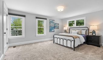2050 Camelot Rd, Ann Arbor, MI 48104