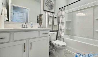 15801 Ruthie Lynn Dr, Athens, AL 35613