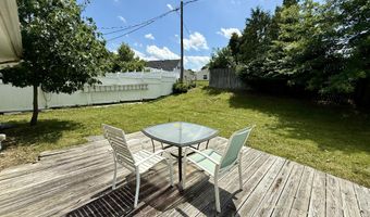 19 Courtland Ln, Aberdeen, NJ 07747
