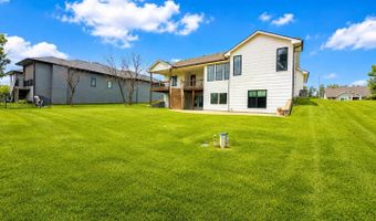 1502 N Shadow Rock Dr, Andover, KS 67002