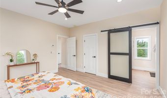 33 Elkwood Ave, Asheville, NC 28804