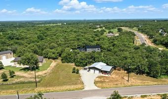 370 Rolling Bend Rd, Alvord, TX 76255