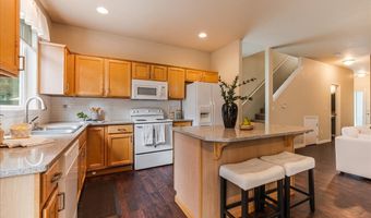 17538 SW LAWTON St, Beaverton, OR 97003