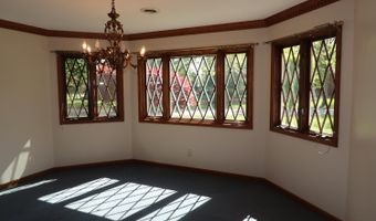 91 White Oak Dr, Batesville, IN 47006