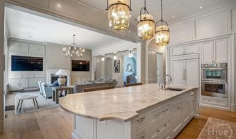 415 Westview Dr, Athens, GA 30606