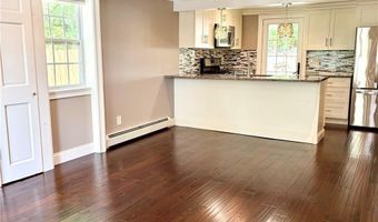 79 W Shore Dr, Exeter, RI 02822