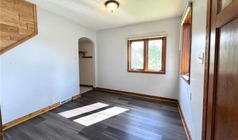 212 4th St NE, Aitkin, MN 56431