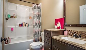 123- A File Rd, Batesville, MS 38606