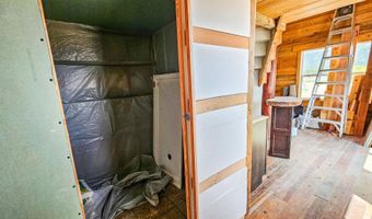 101 Sixty Ln, Cascade, ID 83611