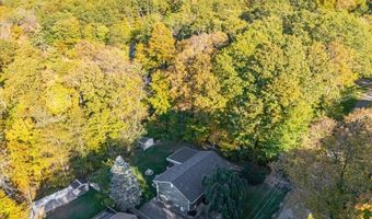 33 Tanglewood Dr, Alloway, NJ 07422