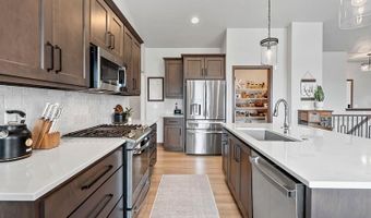 2875 E TURQUOISE Ln, Appleton, WI 54913