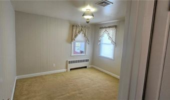 5 Booth Ave, East Providence, RI 02915