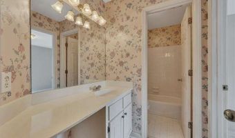 6321 Woodlore Dr NW, Acworth, GA 30101
