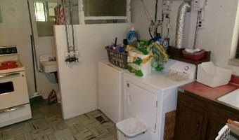 256 W Post St, Bloomfield, IN 47424