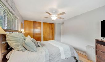 5538 Silverpoint Dr, Cincinnati, OH 45247