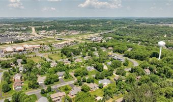 904 Timber View Dr, Altoona, WI 54720