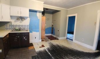 12 Pleasant St, Barre, VT 05641
