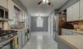 1508 Longboat Ave, Beachwood, NJ 08722