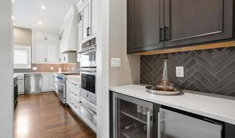 5401 GLENWOOD Rd, Bethesda, MD 20817