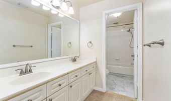 45091 BRAE Ter 203, Ashburn, VA 20147