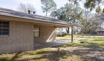 1058 S Berwick Ave, Basile, LA 70515