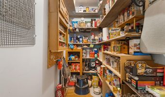 244 Mcmahon Ln, Bakersville, NC 28705