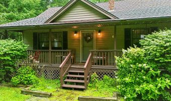 279 Dunn Rd, Belgrade, ME 04917