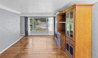2303 Fairview Dr, Alton, IL 62002