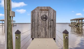 1490 N Beach Blvd, Bay St. Louis, MS 39520