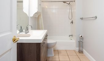 40 College St 204C, Burlington, VT 05401