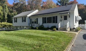 41 Mansion St, Bellingham, MA 02019
