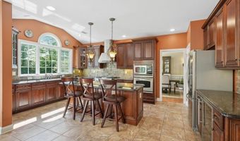 47 Balmoral Dr, Alexandria Twp., NJ 08867