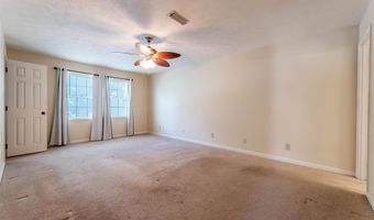 994 COMANCHE Trl, Anniston, AL 36206