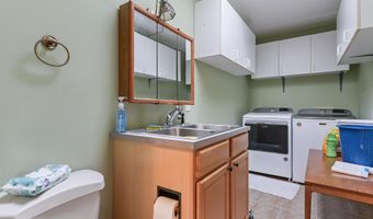 600 Vine Cir, Bay St. Louis, MS 39520