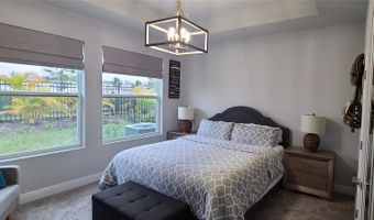 5633 DEL CORONADO Dr, Apollo Beach, FL 33572