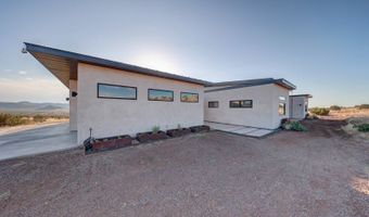 28 Scenic Rdg S, Alpine, TX 79830