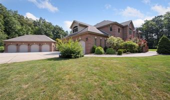 1653 Chapel Ridge Ln, Adams Twp., PA 16046