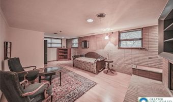 2739 W Liberty St, Allentown, PA 18104